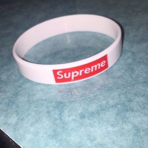 Supreme bracelet